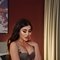 Alina - escort in Doha Photo 2 of 9