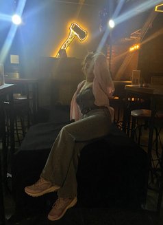 Alina - escort in Cairo Photo 8 of 13