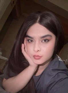 Alina - Transsexual escort in İstanbul Photo 7 of 12