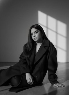 Alina - Transsexual escort in İstanbul Photo 8 of 12