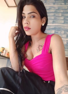 Alina Khan - escort in Jaipur Photo 2 of 6