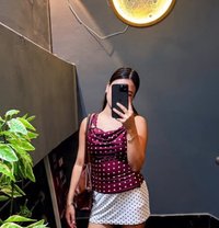 One and only hand cash service available - escort in Kathmandu