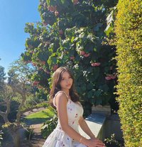 Alina - escort in Singapore