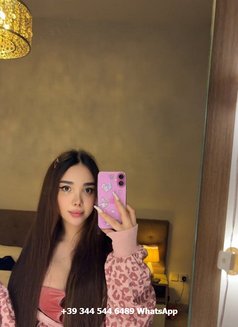 Alina Morozova - escort in Jeddah Photo 1 of 6