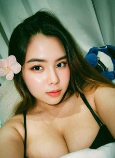 Alina Owo,CIM,COB,GFE,RIM - puta in Riyadh Photo 10 of 10
