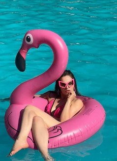 Alina - escort in Dubai Photo 7 of 30