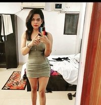 Alina Roy - Transsexual escort in New Delhi