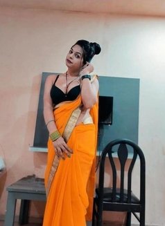 Alina Roy - Acompañantes transexual in Ahmedabad Photo 12 of 29