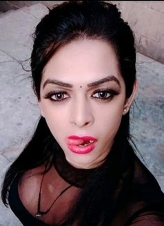 Alina Roy - Transsexual escort in Ahmedabad Photo 20 of 29