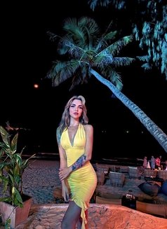 Alina - escort in Phuket Photo 10 of 12