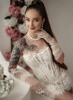 Alina - escort in Tbilisi Photo 1 of 10