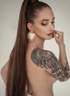 Alina - escort in Tbilisi Photo 9 of 10