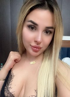 Alina Russian Girl Cash on Delivery - puta in Gurgaon Photo 1 of 2