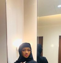 Alina - escort in Muscat