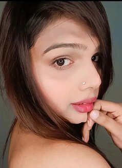 Alina Sexy - Transsexual escort in New Delhi Photo 14 of 15