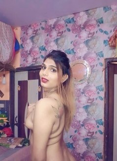 Alina Sexy - Acompañantes transexual in New Delhi Photo 15 of 15