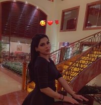 Alina Shaikh - Transsexual escort in Navi Mumbai