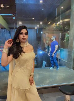 Alina Shaikh - Transsexual escort in Mumbai Photo 29 of 30