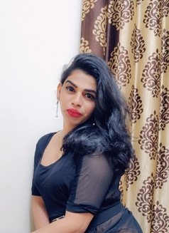 Alina Shaikh - Transsexual escort in Navi Mumbai Photo 8 of 23