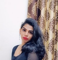 Alina Shaikh - Transsexual escort in Mumbai