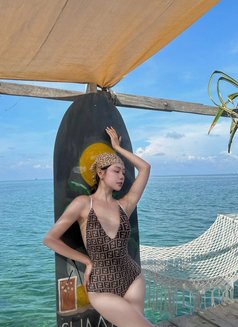 Alina - escort in Doha Photo 7 of 7