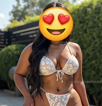 Alina - escort in Indore