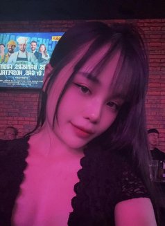 Alina - escort in Riyadh Photo 1 of 6