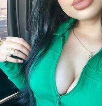 Alina - escort in İstanbul Photo 1 of 4