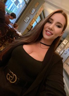 Alina - escort in Dubai Photo 1 of 5