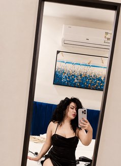 Alina - escort in Riyadh Photo 3 of 3