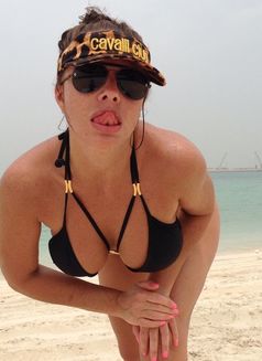 Alina-VIP - Transsexual escort in Dubai Photo 4 of 6