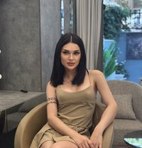 Alinaaaaa - Transsexual escort in İstanbul
