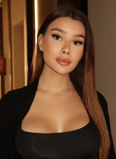 AlinaSlavic🇷🇺 19 Y.O LAST DAY - Transsexual escort in Riyadh Photo 13 of 14