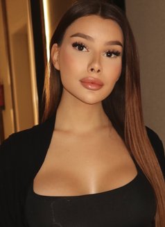 AlinaSlavic🇷🇺 19 Y.O LAST DAY - Transsexual escort in Riyadh Photo 14 of 14