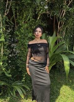 ALINE BIG ASS - escort in Bali Photo 13 of 18