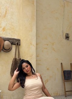 ALINE IN BALI - puta in Bali Photo 19 of 25