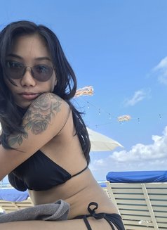 Aline - escort in Bali Photo 9 of 10