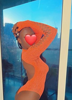 Aline kinky,fountain squirter,best - escort in Dubai Photo 27 of 28