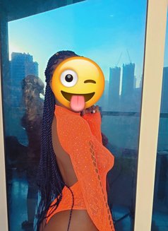 Aline kinky,fountain squirter,best - escort in Dubai Photo 28 of 28