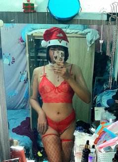 Alinecot - Transsexual escort in Phuket Photo 8 of 8