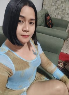 Alini - escort in Muscat Photo 2 of 6