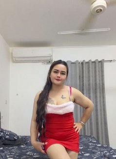 Alini - escort in Muscat Photo 9 of 12