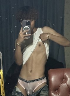 Alio - Acompañantes masculino in Bangkok Photo 7 of 8