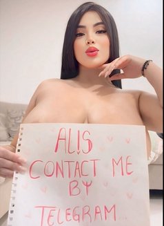 Alis FULLSERVICE - puta in Dubai Photo 9 of 12