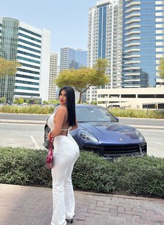 Alis FULLSERVICE - puta in Dubai Photo 11 of 12