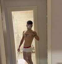 Aliş - Acompañantes masculino in Dubai