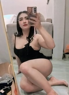 Alis - escort in Khobar Photo 7 of 8