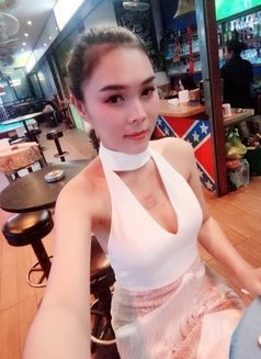 Alis - escort in Phuket Photo 8 of 10