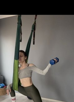 Alisa - escort in Cairo Photo 6 of 9