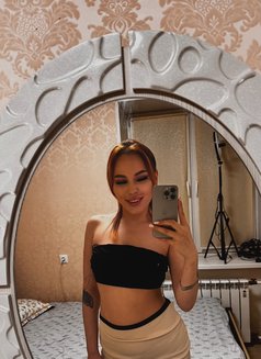 Alisa - escort in İstanbul Photo 6 of 20